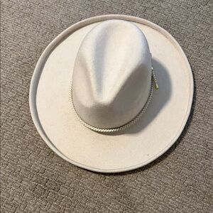 Gigi Pip x Cara Loren Hat